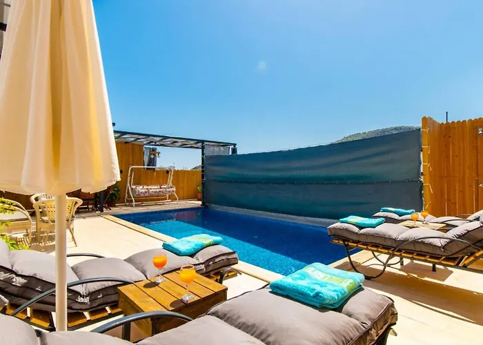 Ulugol 2 Bedroom Вилла Калкан